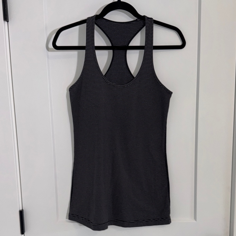 Lululemon Cool Razorback tank
